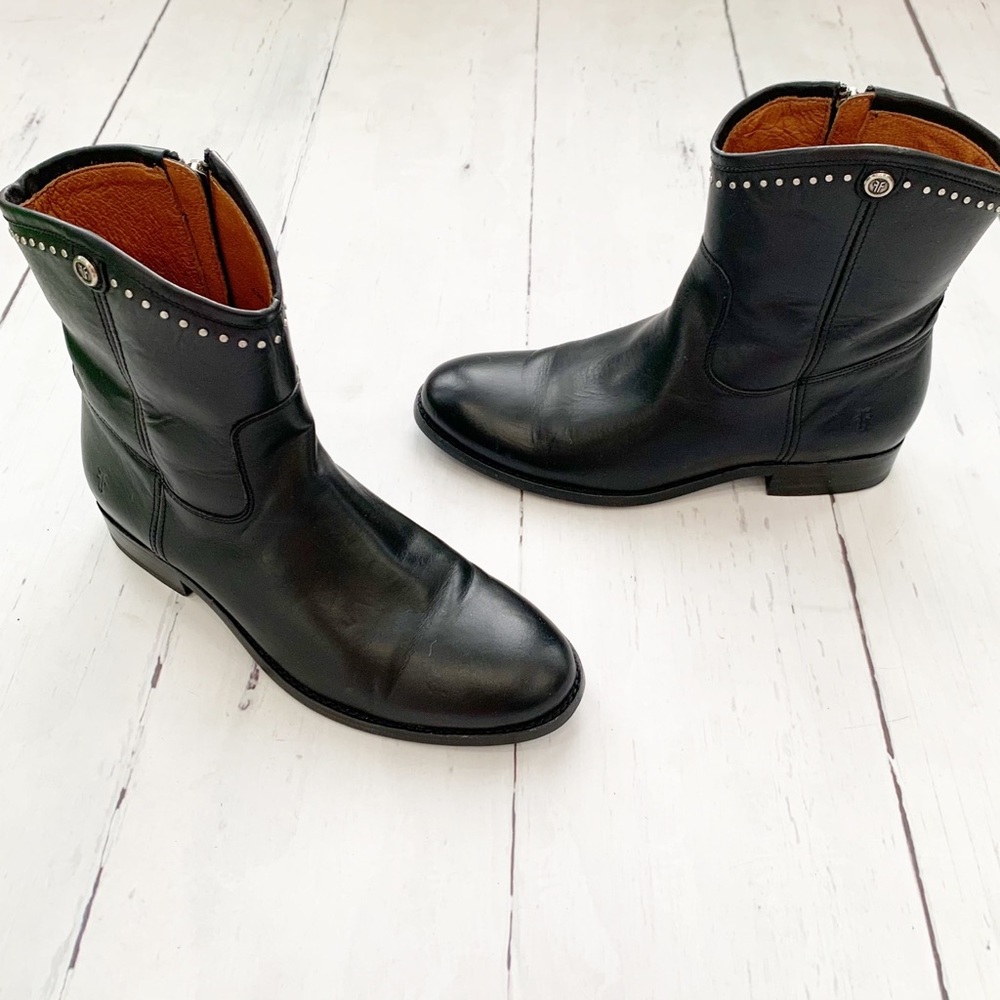 Frye Melissa Stud Short Leather Boots